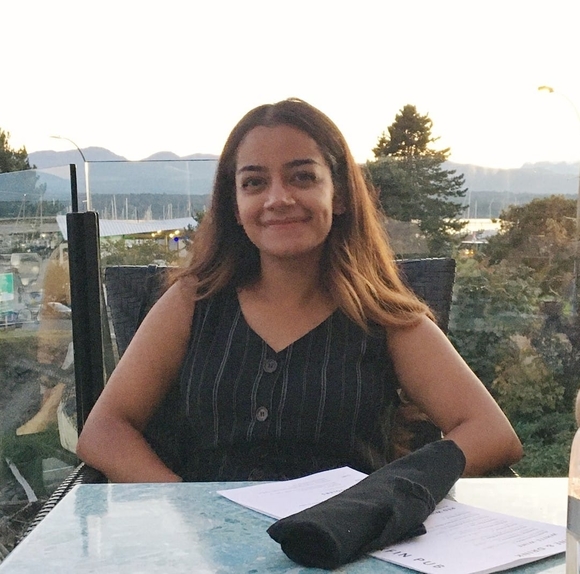 Meet your Posher, Simran - Picture 1 of 1